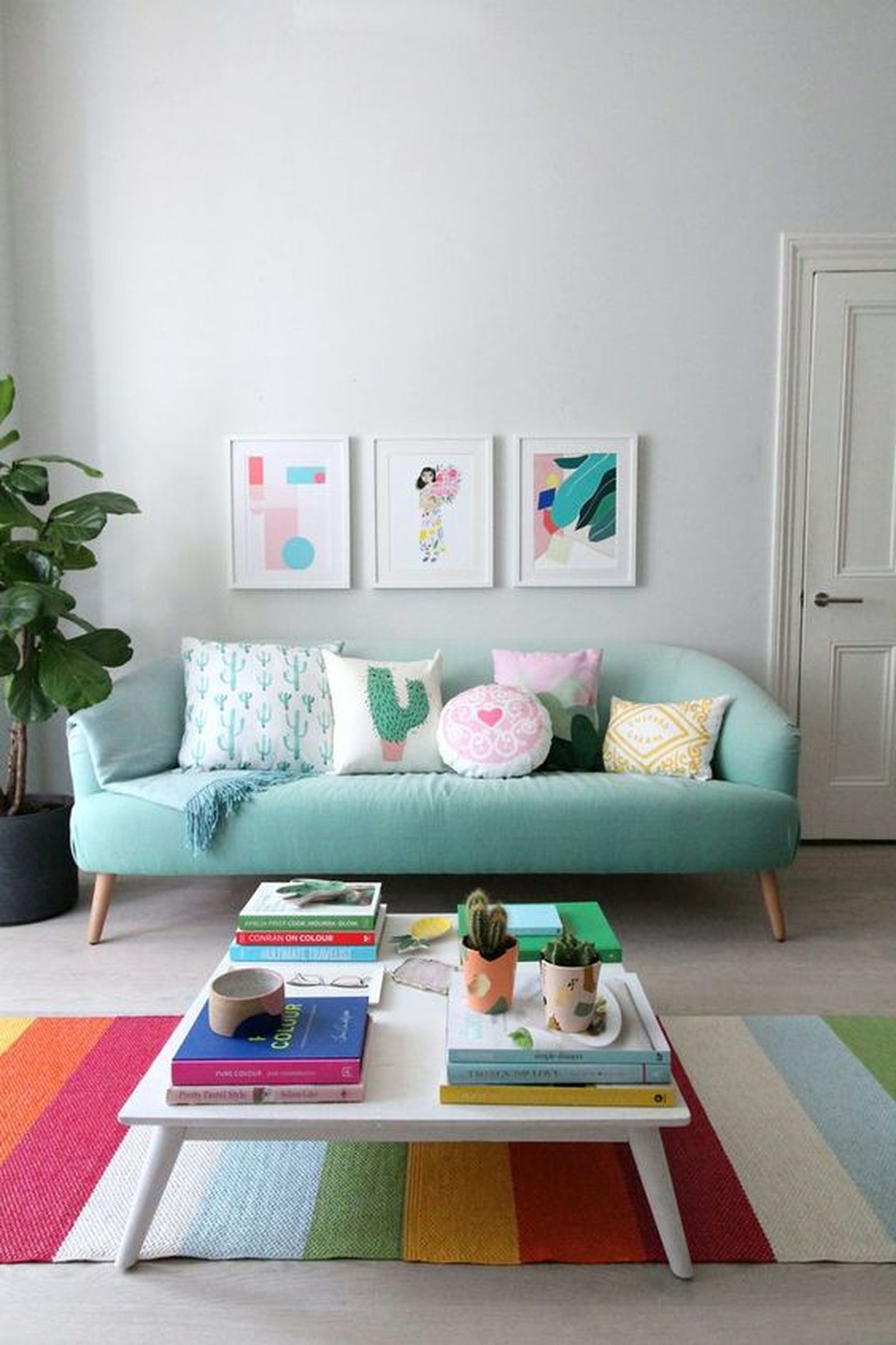 salon pequeno colores 3