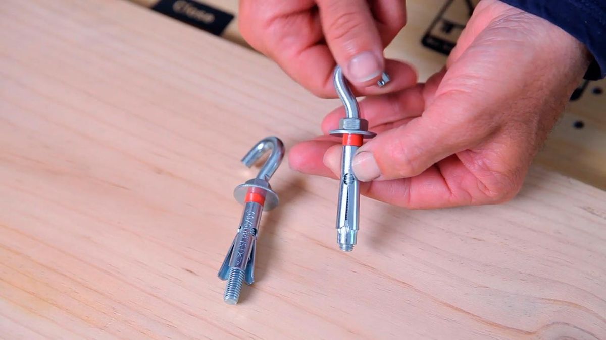 Tipos de tacos para el techo paso 6