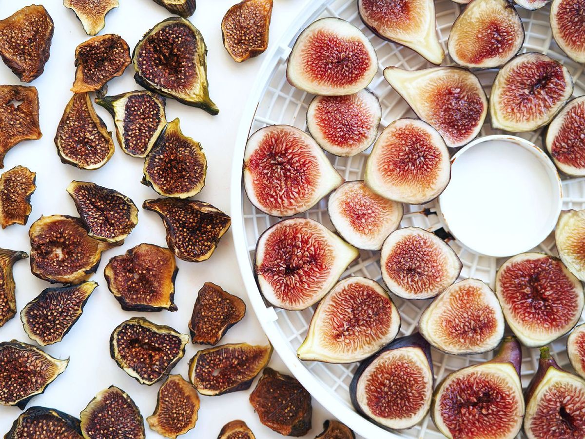 Secar higos en la deshidratadora de alimentos