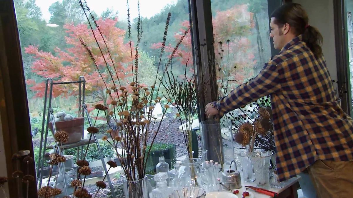 deko_jardin_599_arte floral con espigas secas en marron y negro composicion