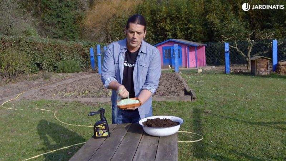 El abono químico tiene un contenido especialmente alto de nitrógeno,