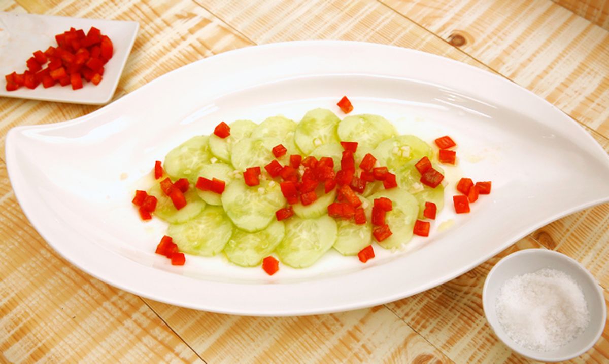 5434 2 Ensalada de pepino xl