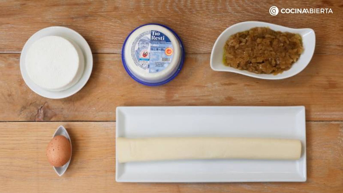Ingredientes para hacer canapés de hojaldre con queso de cabra