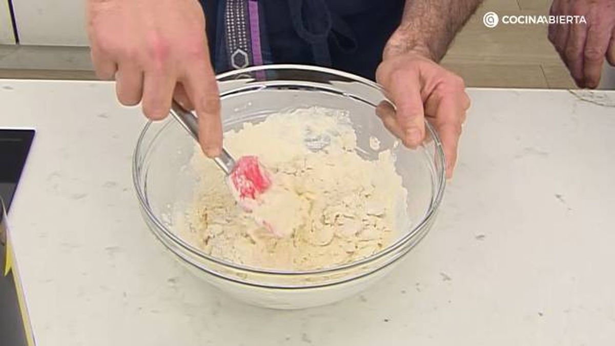 KARL7101 Pan espinacas jamon queso ja paso 1