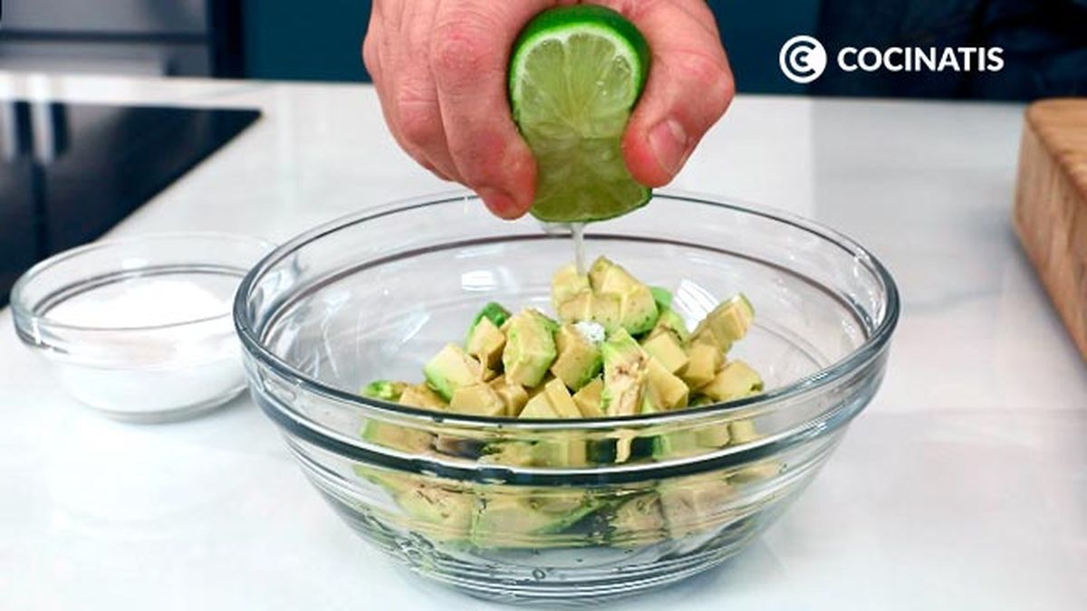 Receta de tartar de atún rojo y aguacate  paso 4