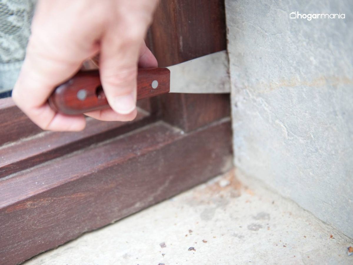Raspa con una espátula