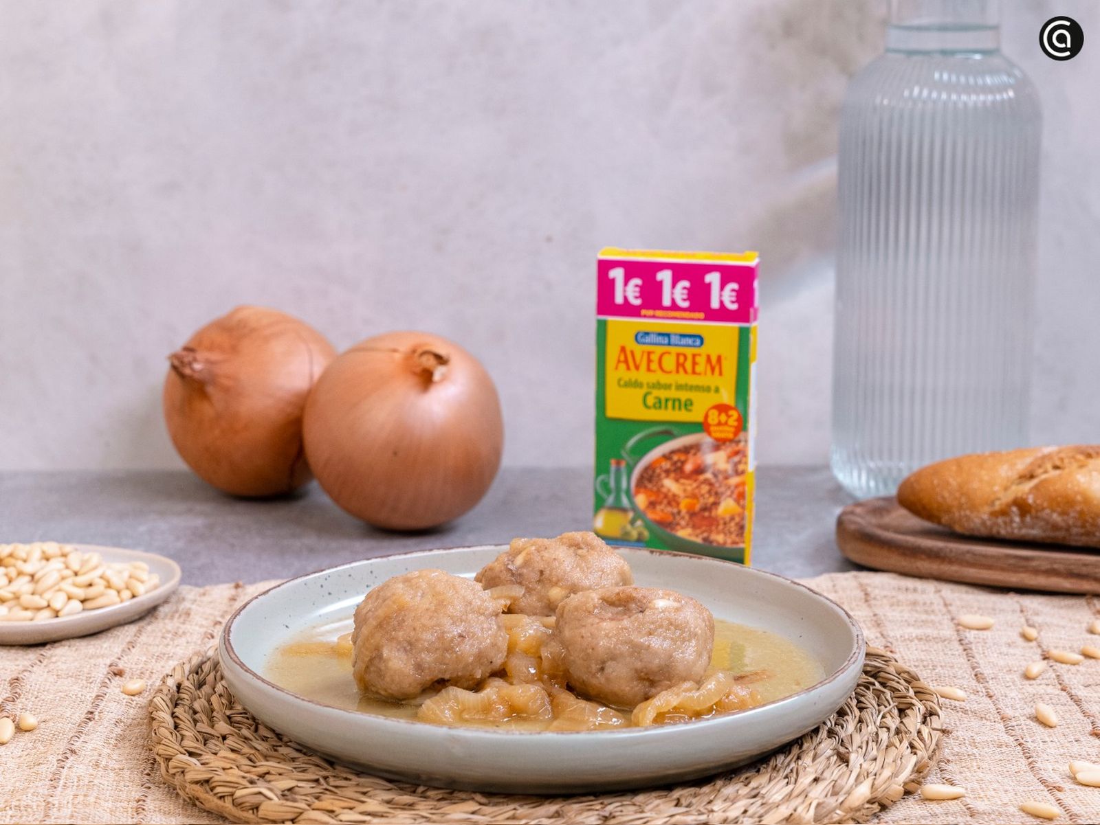 Aprende a elaborar albóndigas en salsa de cebolla con esta sencilla receta