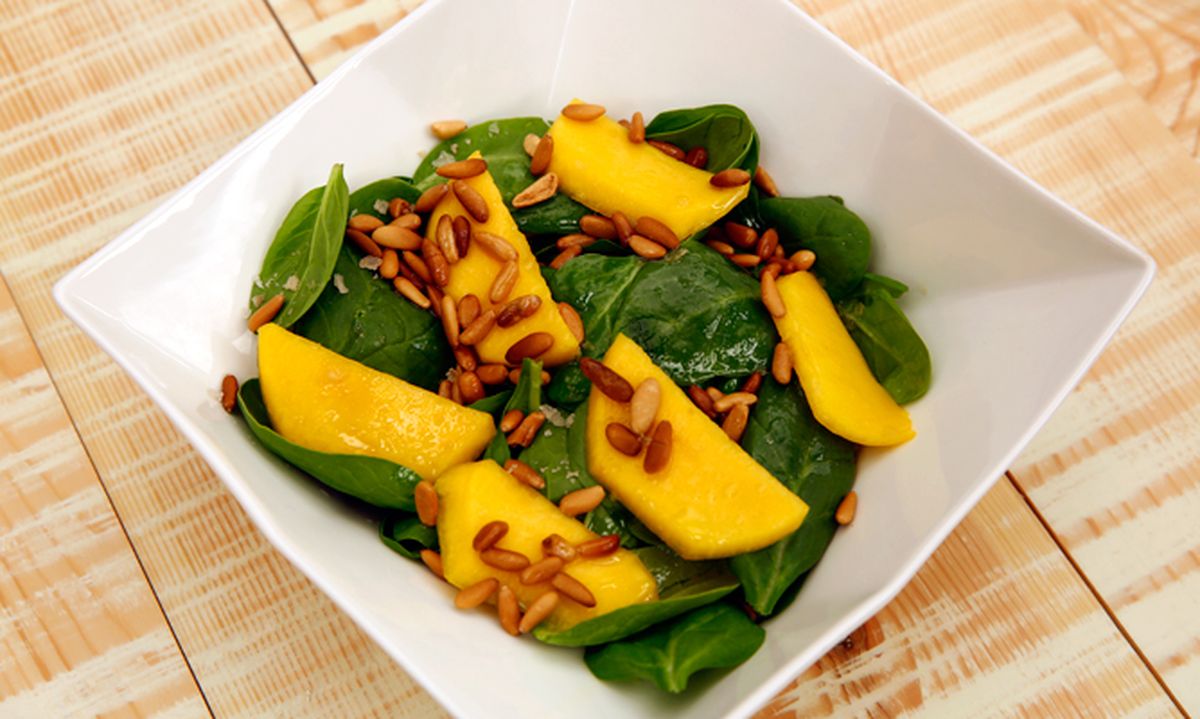 5473 2 Ensalada de espinacas y mango xl