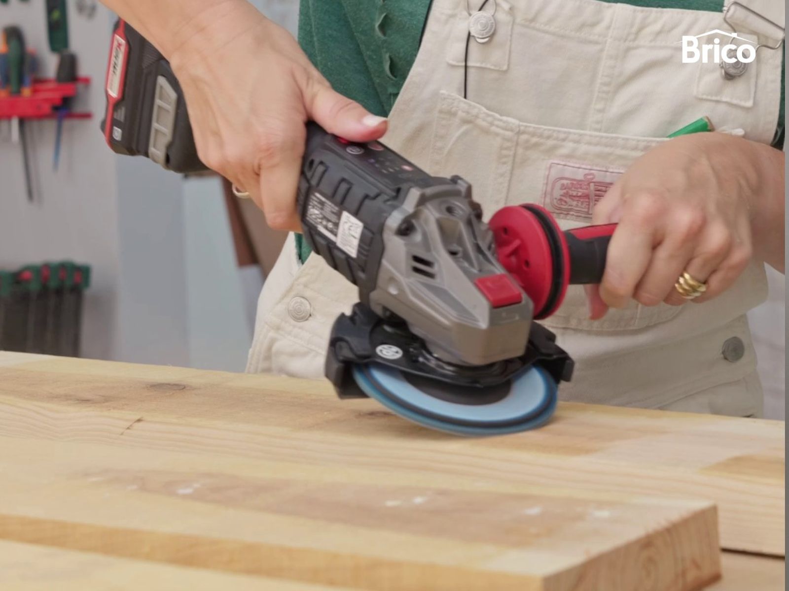 Lijar la madera Lijar la madera