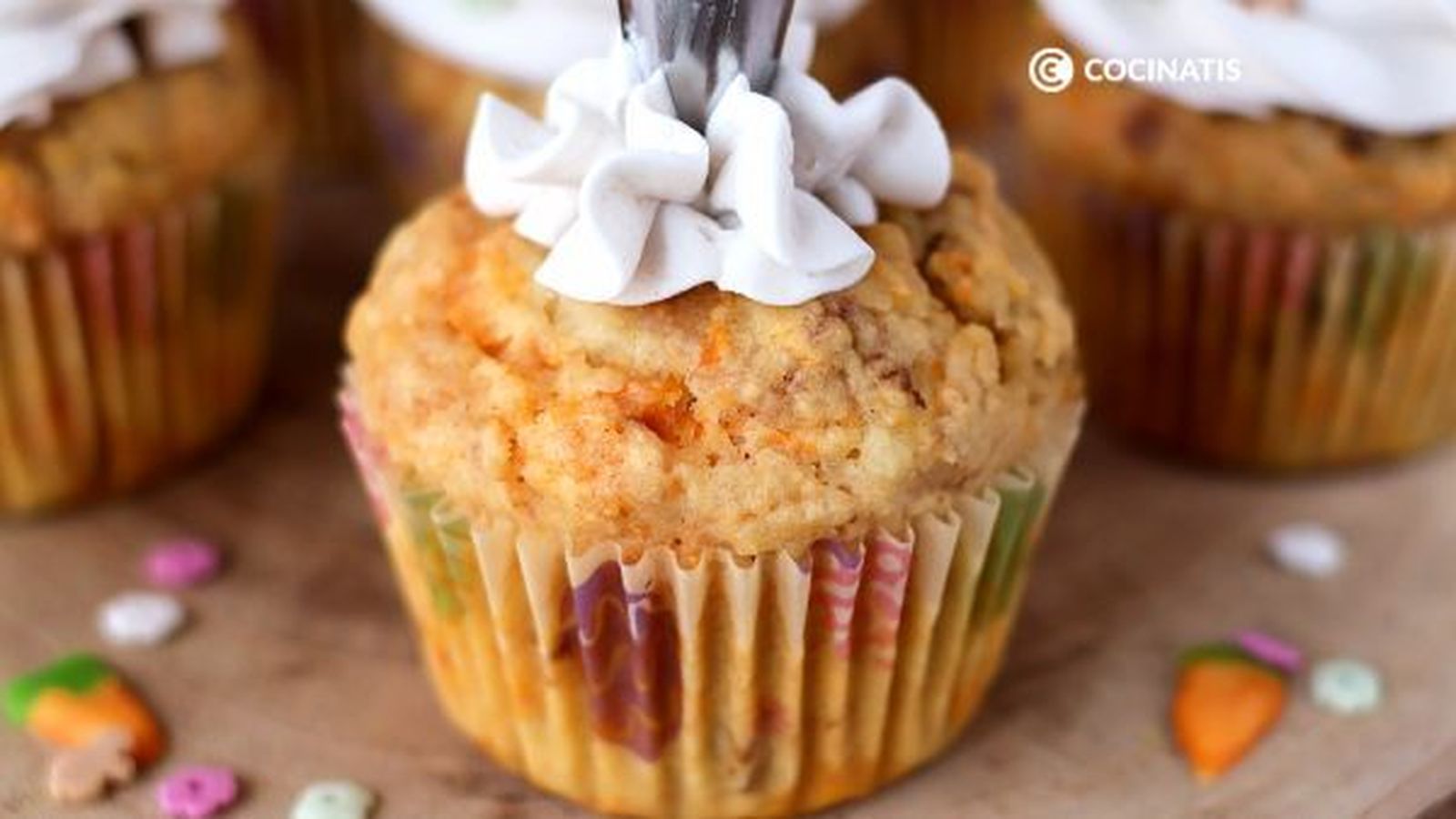 Cupcakes de zanahoria y nueces / Fotos: Cupcakes de zanahoria y nueces / Fotos: