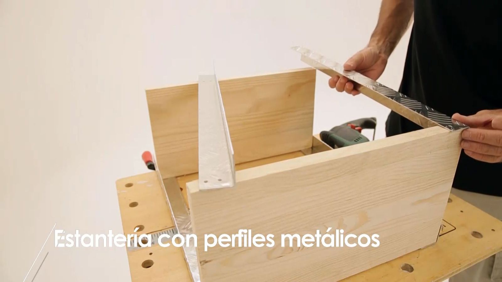 965 briconsejo1 estanteria perfiles metalicos paso 6 965 briconsejo1 estanteria perfiles metalicos paso 6