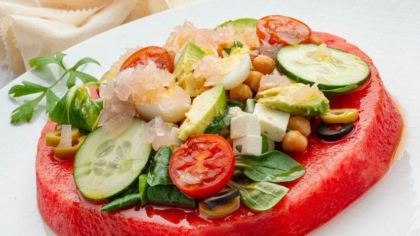 Ensalada de garbanzos y sandía, receta de Joseba Arguiñano