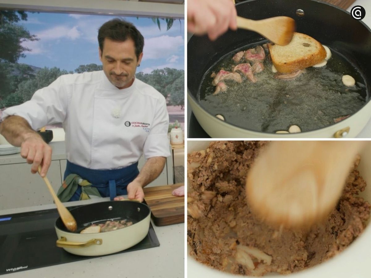 Dora los riñones y el hígado del conejo con ajo y pan, y luego tritúralos todo en un mortero