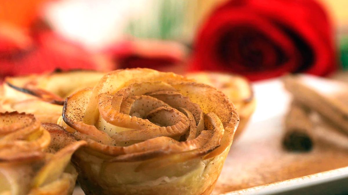 Receta de rosas de manzana para San Valentín  paso 7
