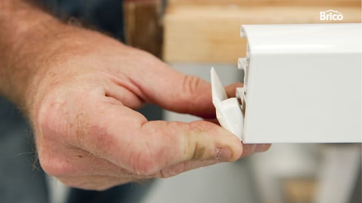 brico 0575 como colocar una mampara de banera paso 2