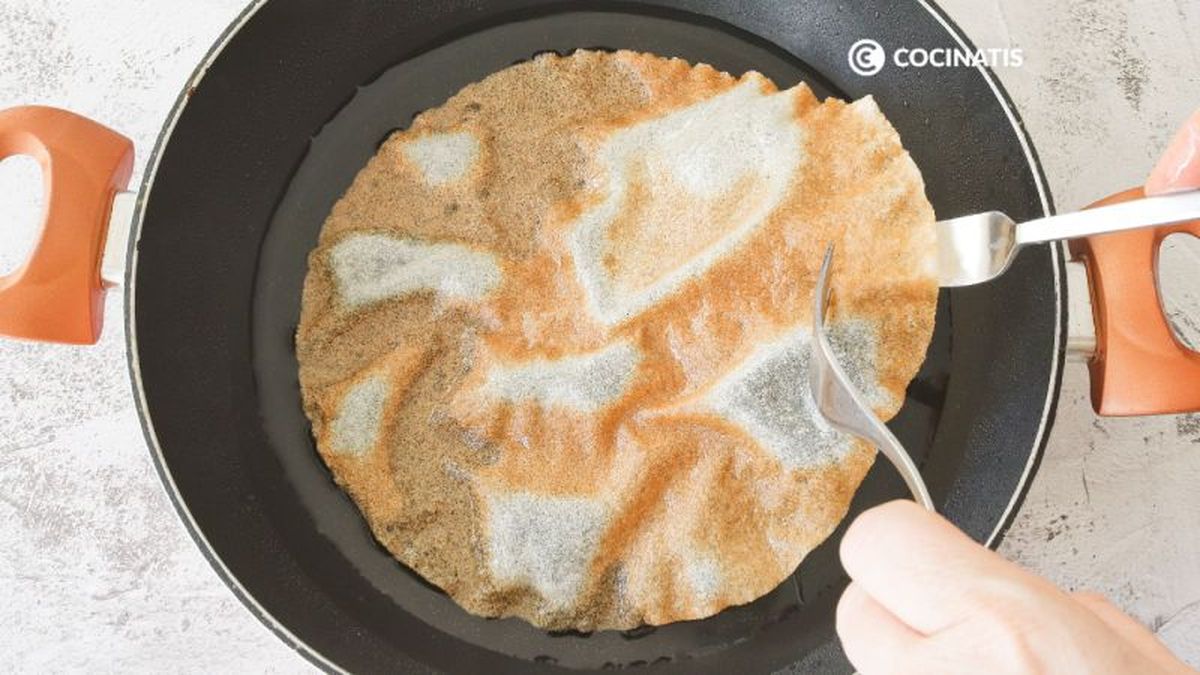 Freímos las obleas de pasta brick