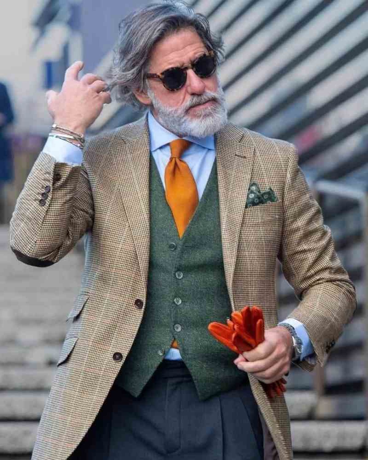 Las corbatas llamativas aportan volumen