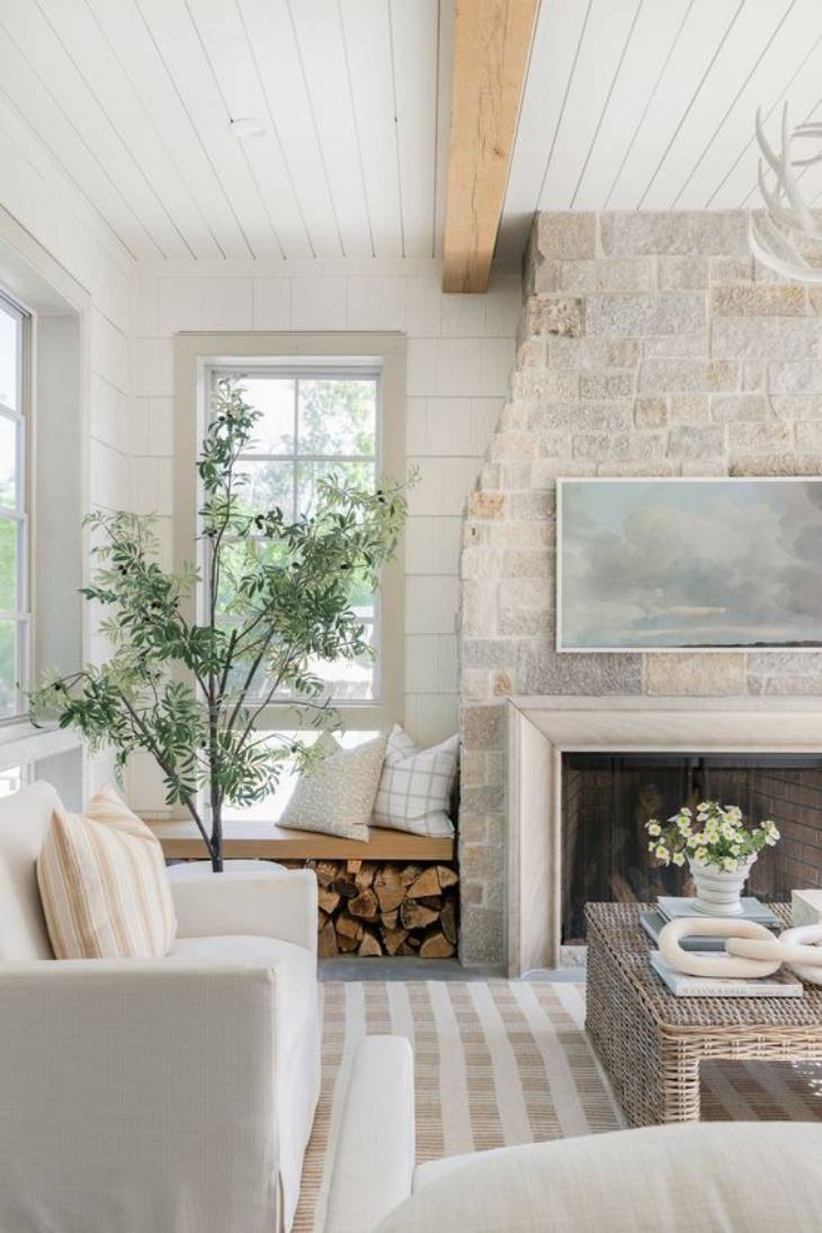 salon con chimenea 2 pinterest A Blissful Nest Coastal Interior + Home Decor Tips salon con chimenea 2 pinterest A Blissful Nest Coastal Interior + Home Decor Tips