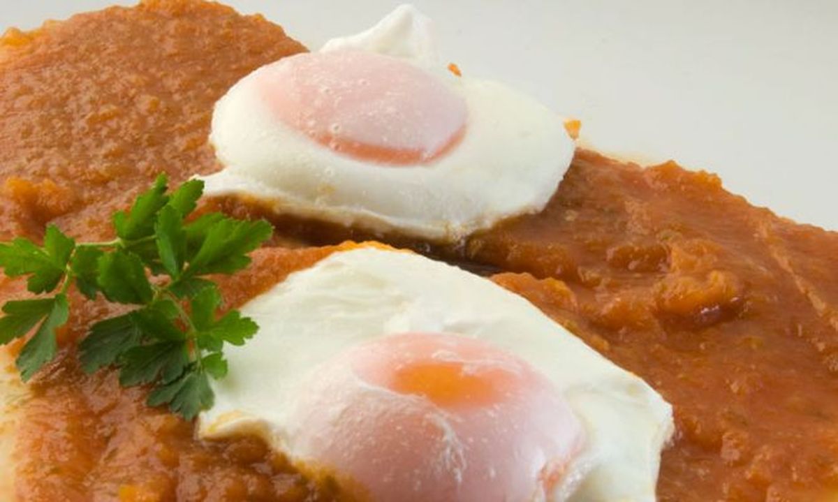 huevo escalfado con magras xl