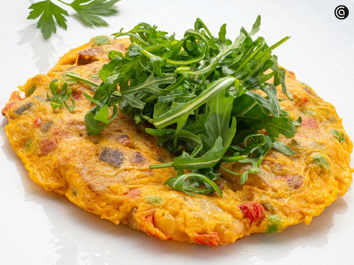 Tortilla paisana con rúcula de Karlos Arguiñano