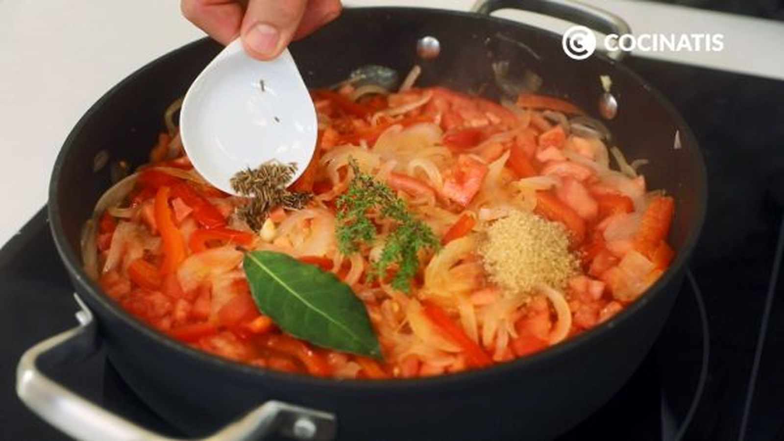 CTIS1070 receta shakshuka paso 2 CTIS1070 receta shakshuka paso 2