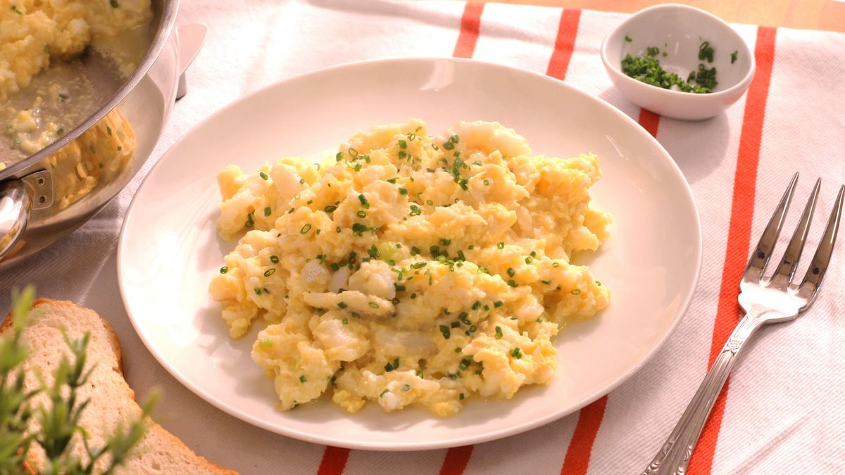 Revuelto de bacalao  paso 6