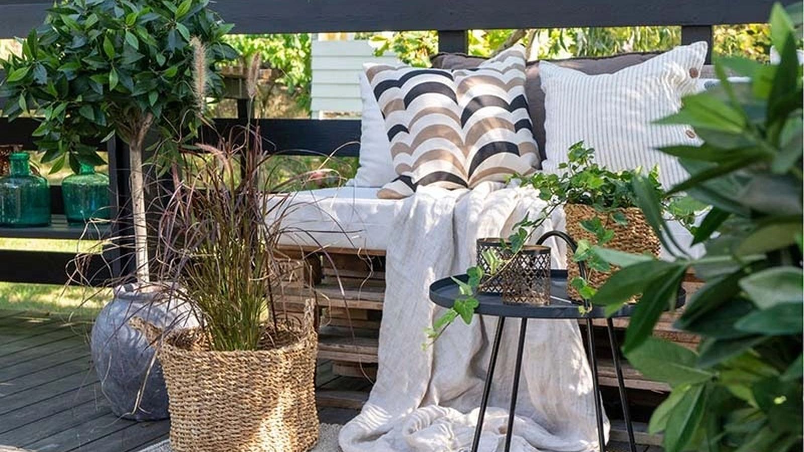Añade plantas y flores a tu chill out Añade plantas y flores a tu chill out