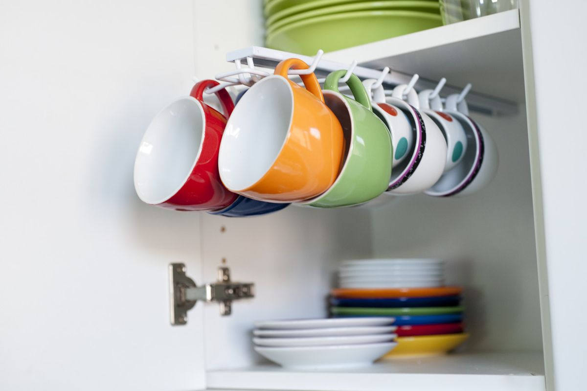 Brico 0653 2 Colocar cuelga tazas paso 6