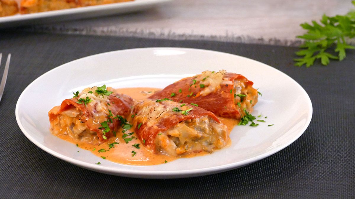 Receta de pimientos del Piquillo de Lodosa rellenos de setas y langostinos