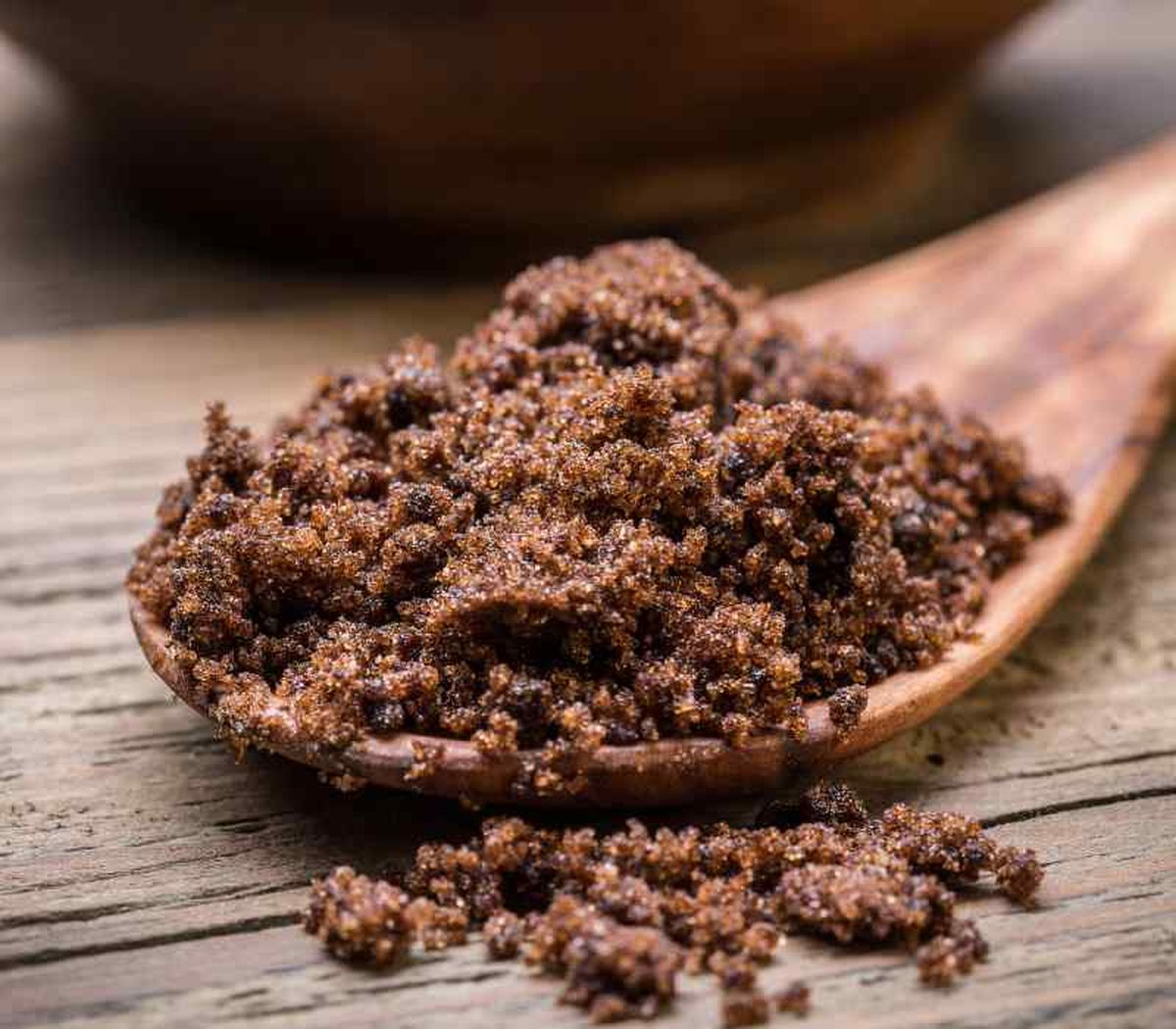 El azúcar moscabado conserva gran parte de la melaza