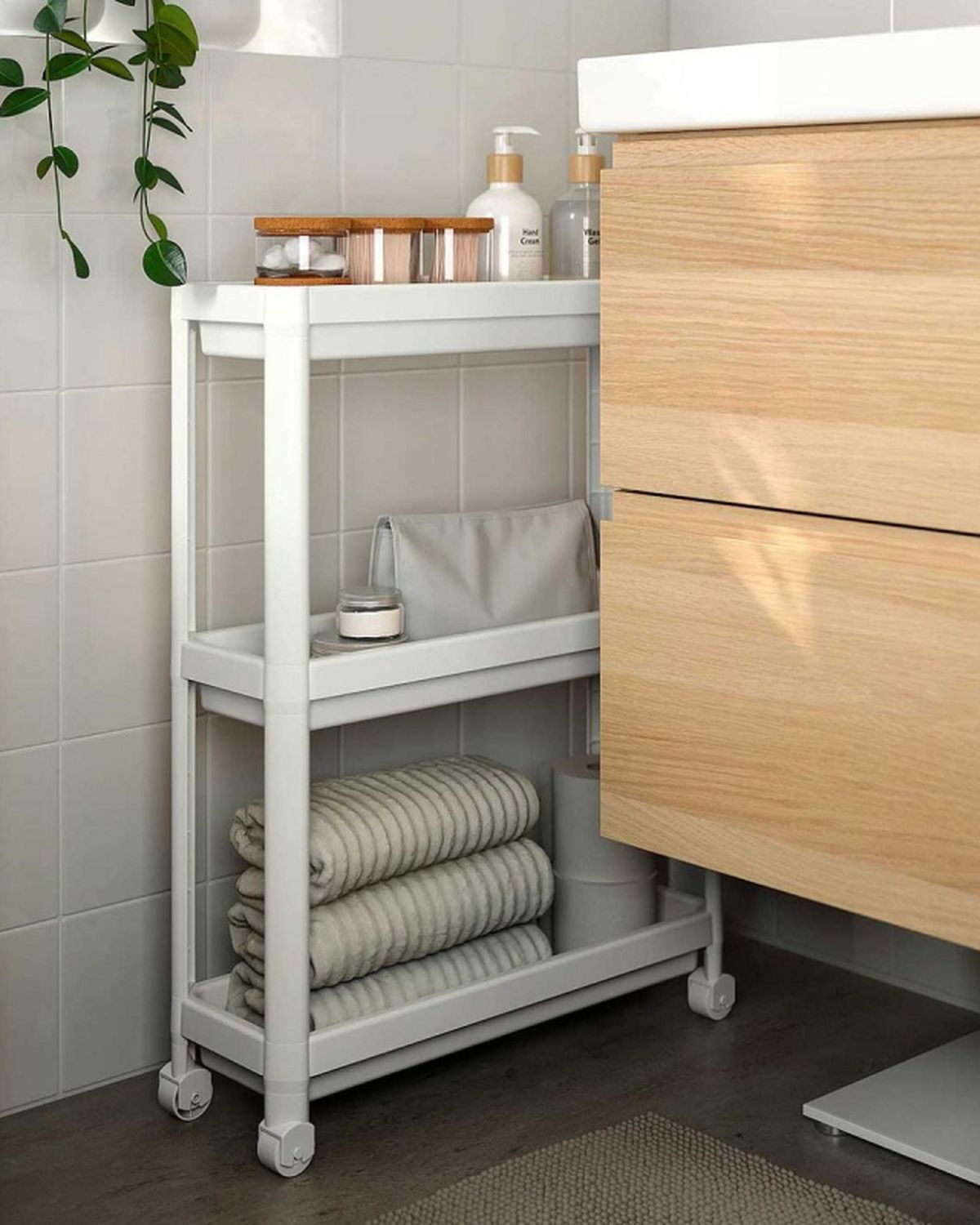 Baños pequeños con ducha las claves para decorarlos y aprovechar el espacio 6