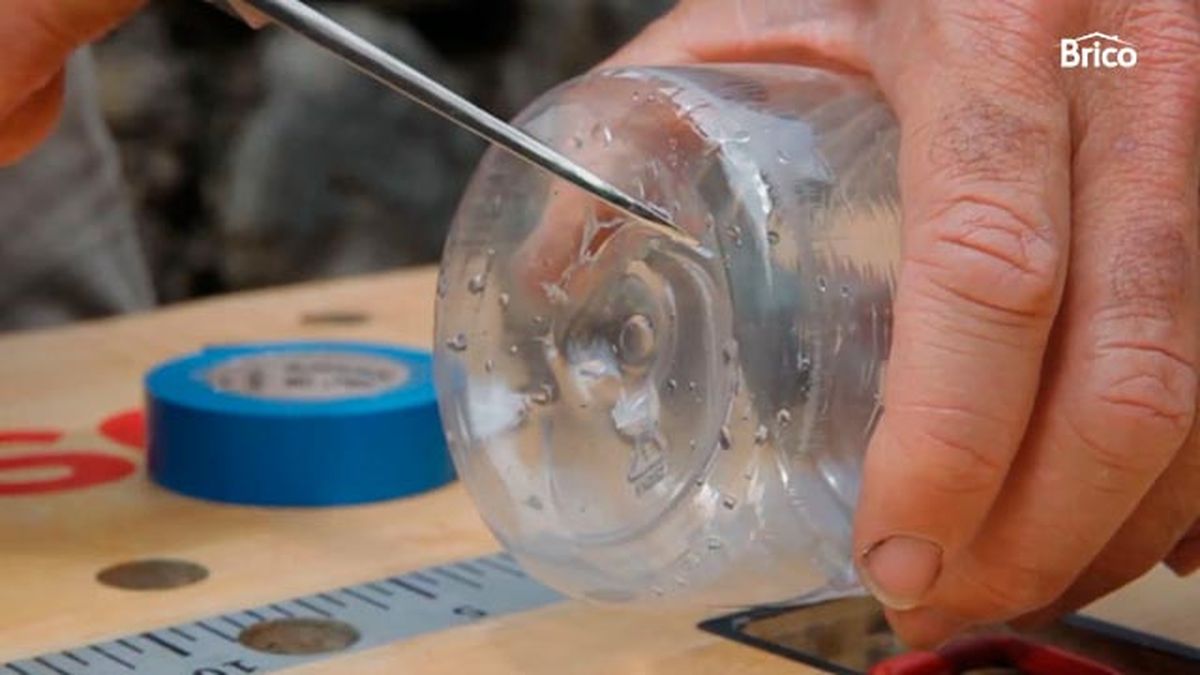 Cómo hacer un espantapájaros casero paso 1