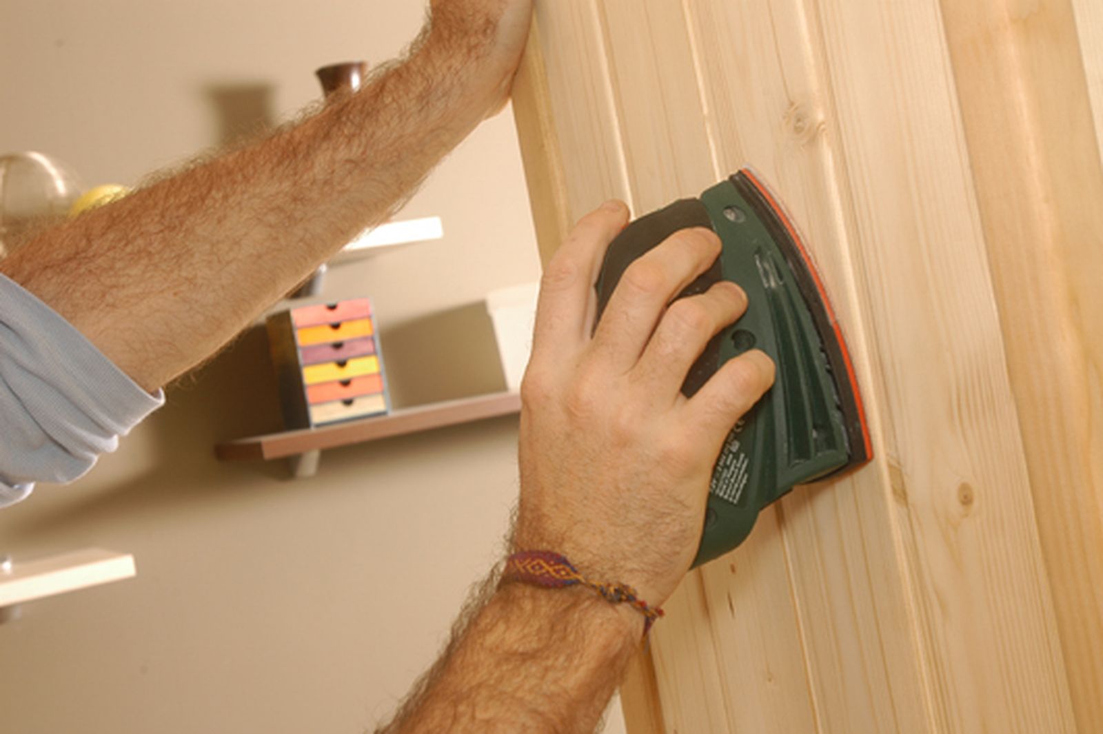 Forrar una columna con un friso de madera paso 14