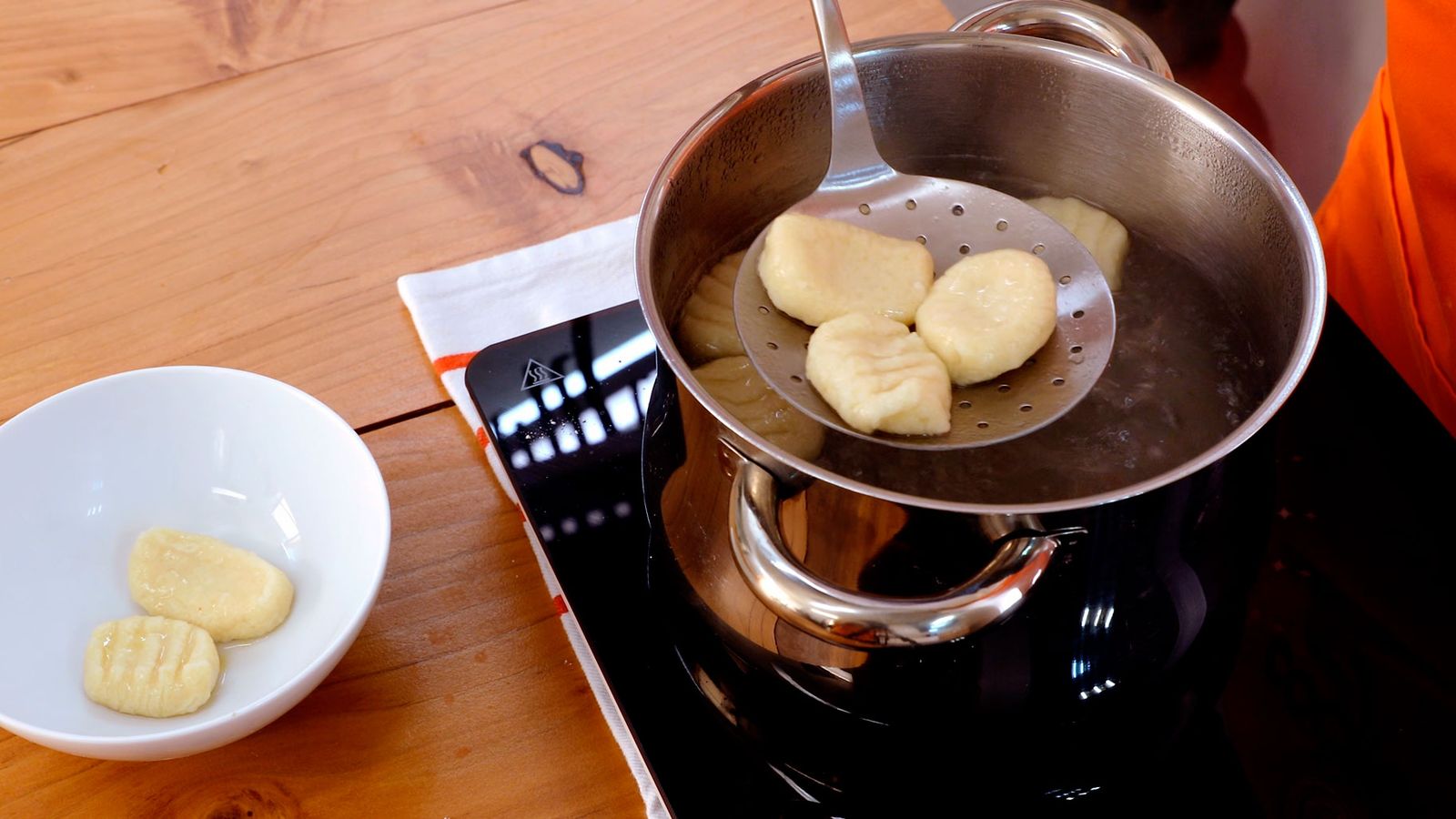 Receta de ñoquis de patata caseros Paso 7 Receta de ñoquis de patata caseros Paso 7