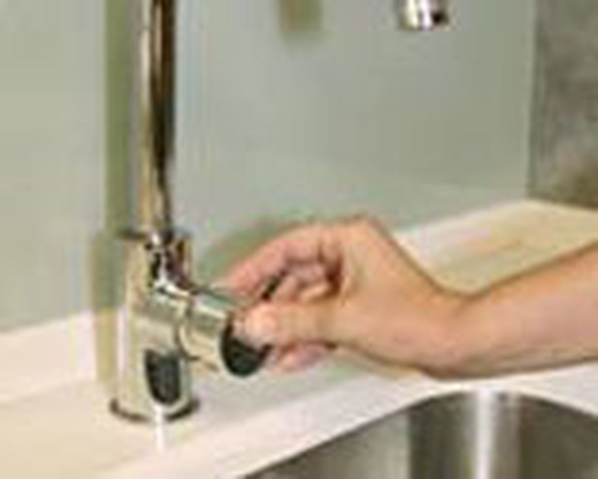 brico 0488 2 Puesta punto monomando cocina paso 3