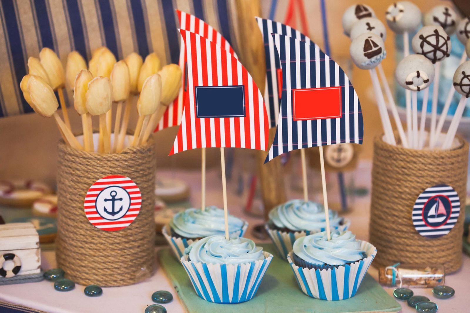 Decorar mesa de postres o cumpleaños de estilo marinero