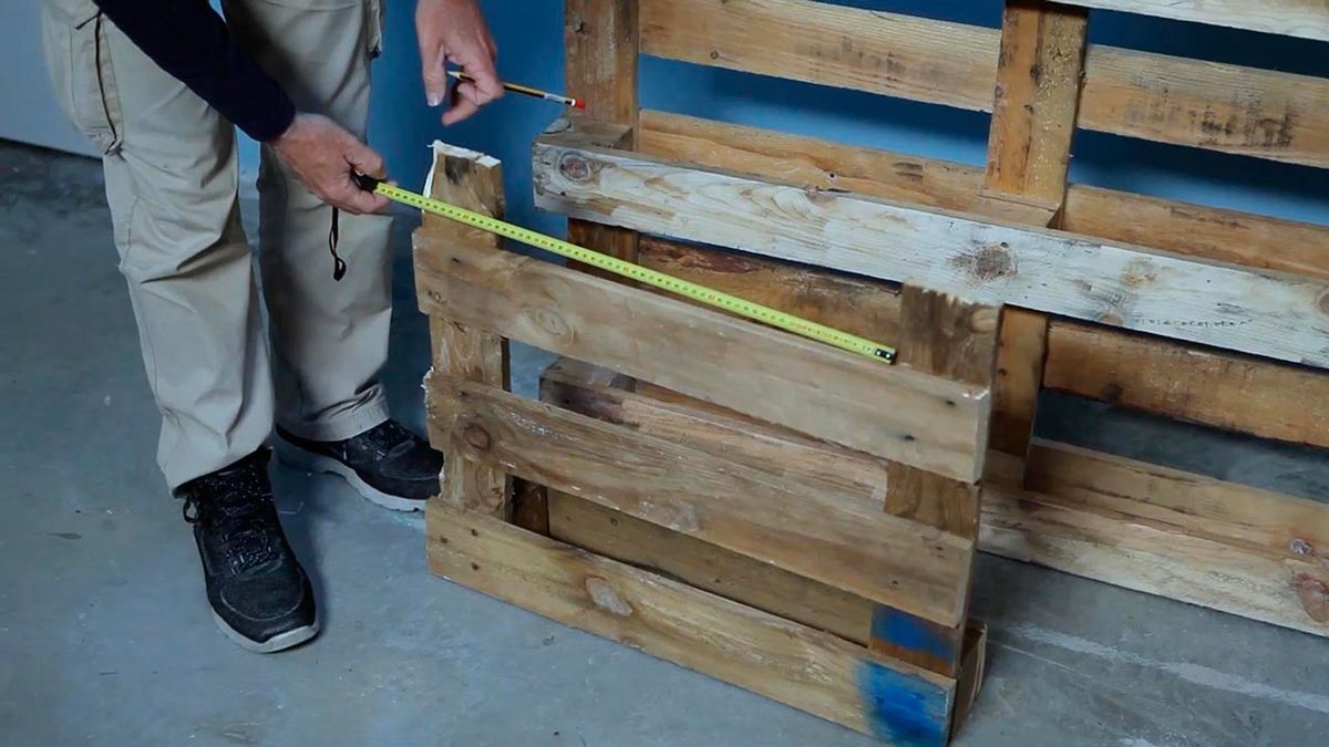 brico 956 huerto aromaticas palets paso2