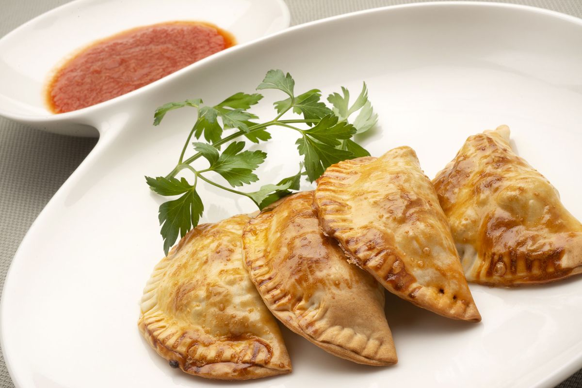 6174 1 Empanadillas de carne xl