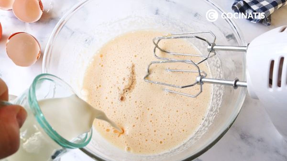 receta bizcocho de nata paso 1