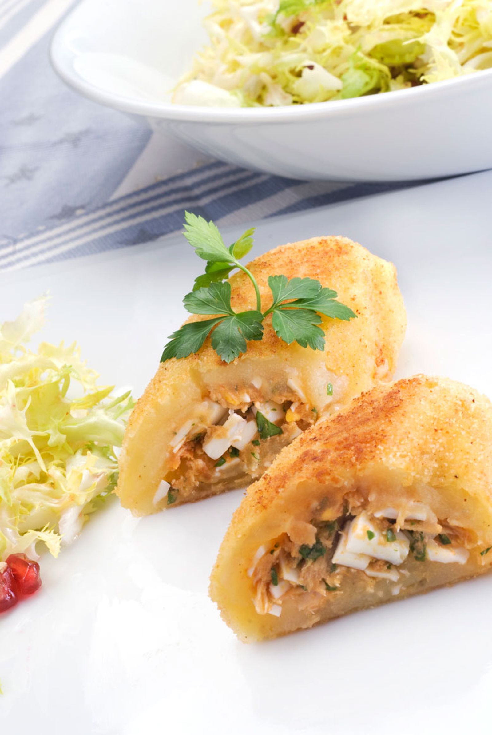 Patata rellena de atún Patata rellena de atún