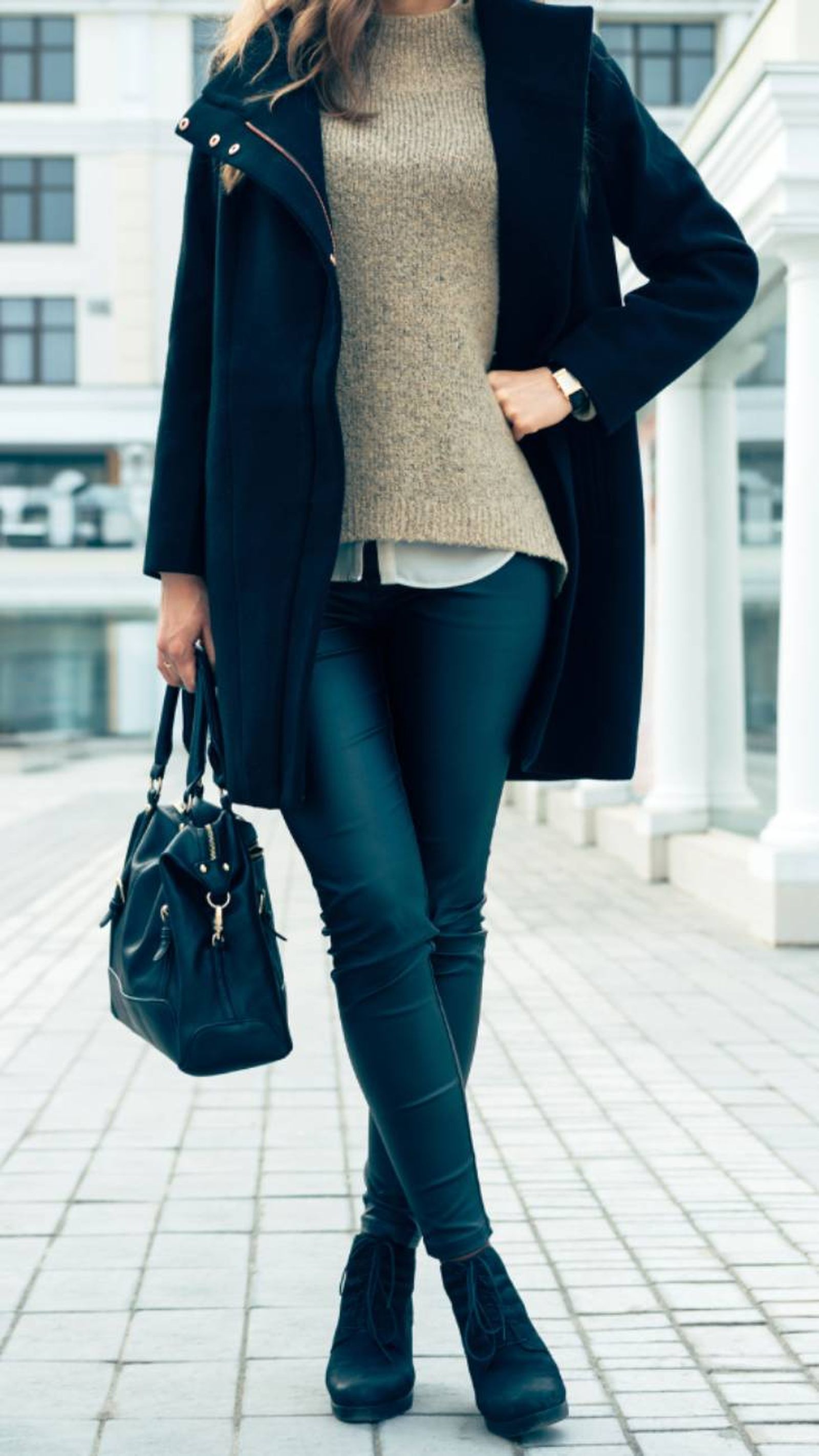 como ir vestida a la fiesta de empresa de navidad pantalon cuero negro como ir vestida a la fiesta de empresa de navidad pantalon cuero negro