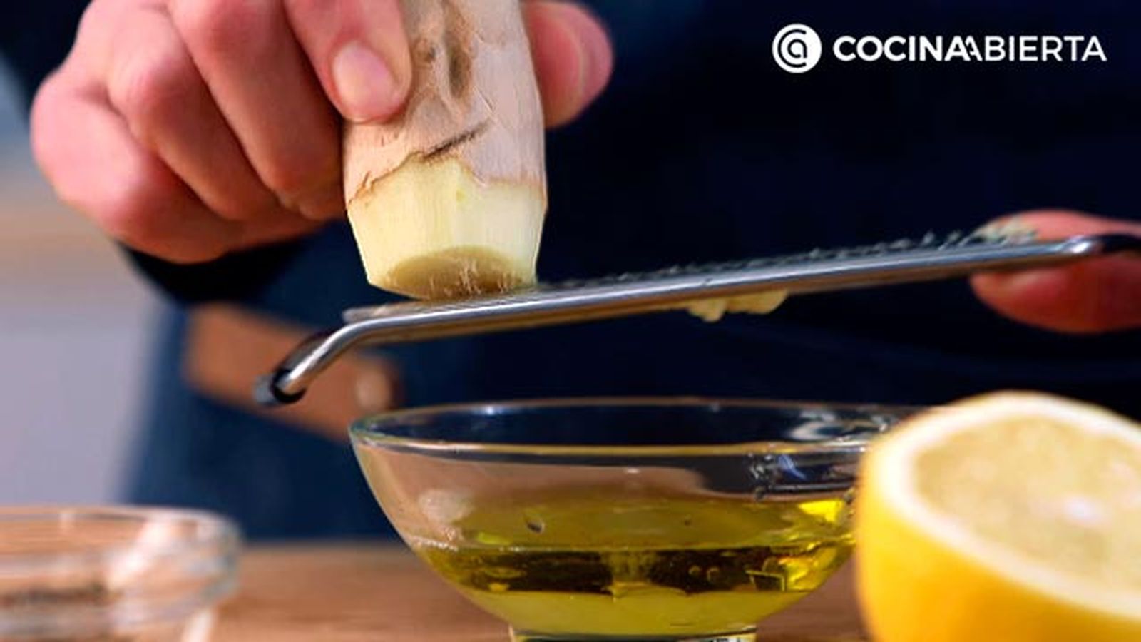 CTIS0850 receta timbal de langostinos y aguacate paso 3 ca CTIS0850 receta timbal de langostinos y aguacate paso 3 ca