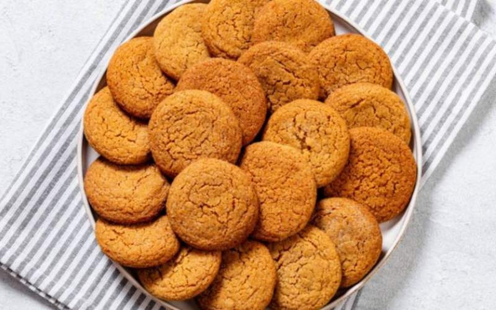 Las perrunillas tienen sabor anisado y están hechas de manteca de cerdo Las perrunillas tienen sabor anisado y están hechas de manteca de cerdo
