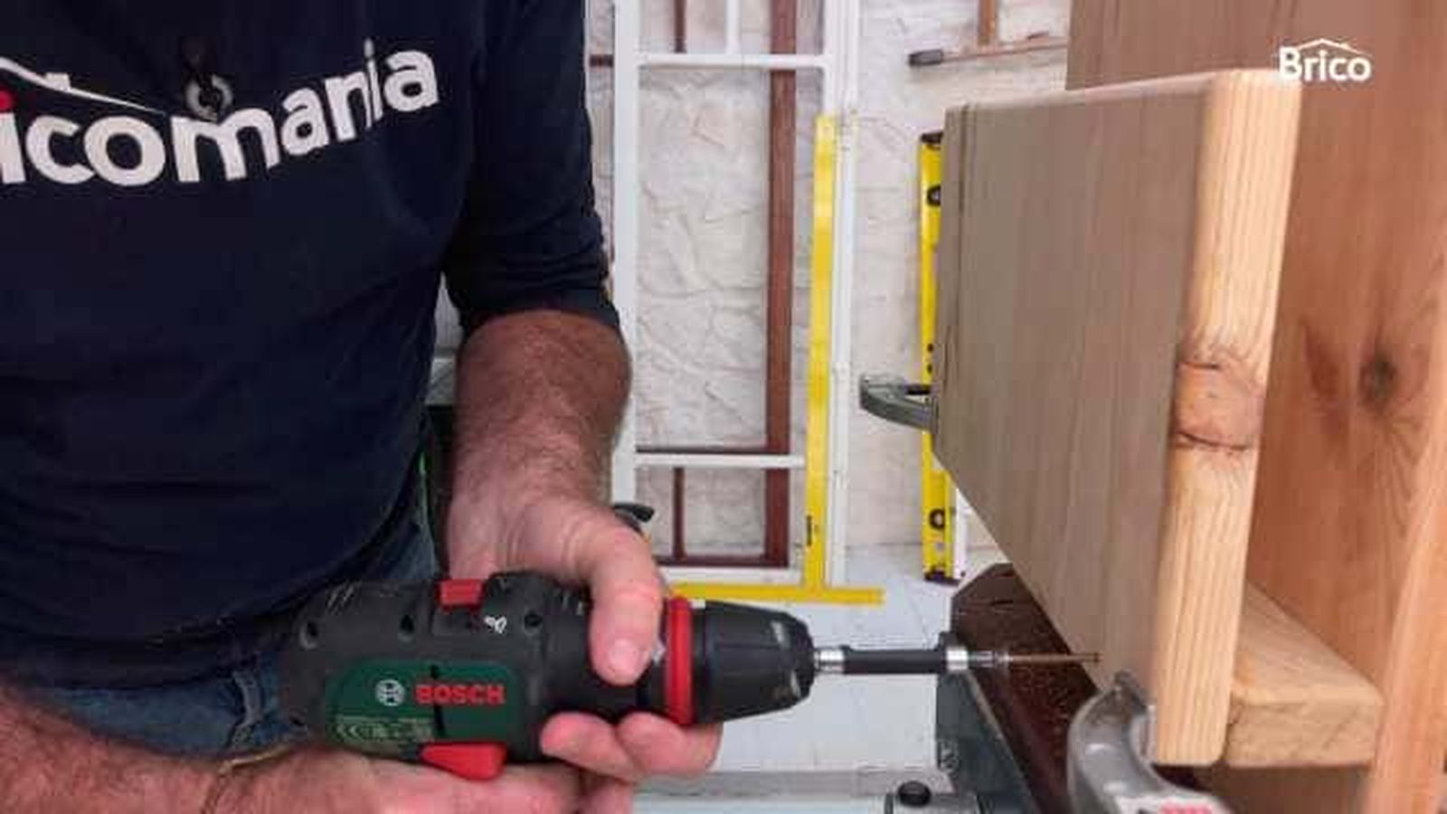 bricomania 59 mesa auxiliar sofa paso 10