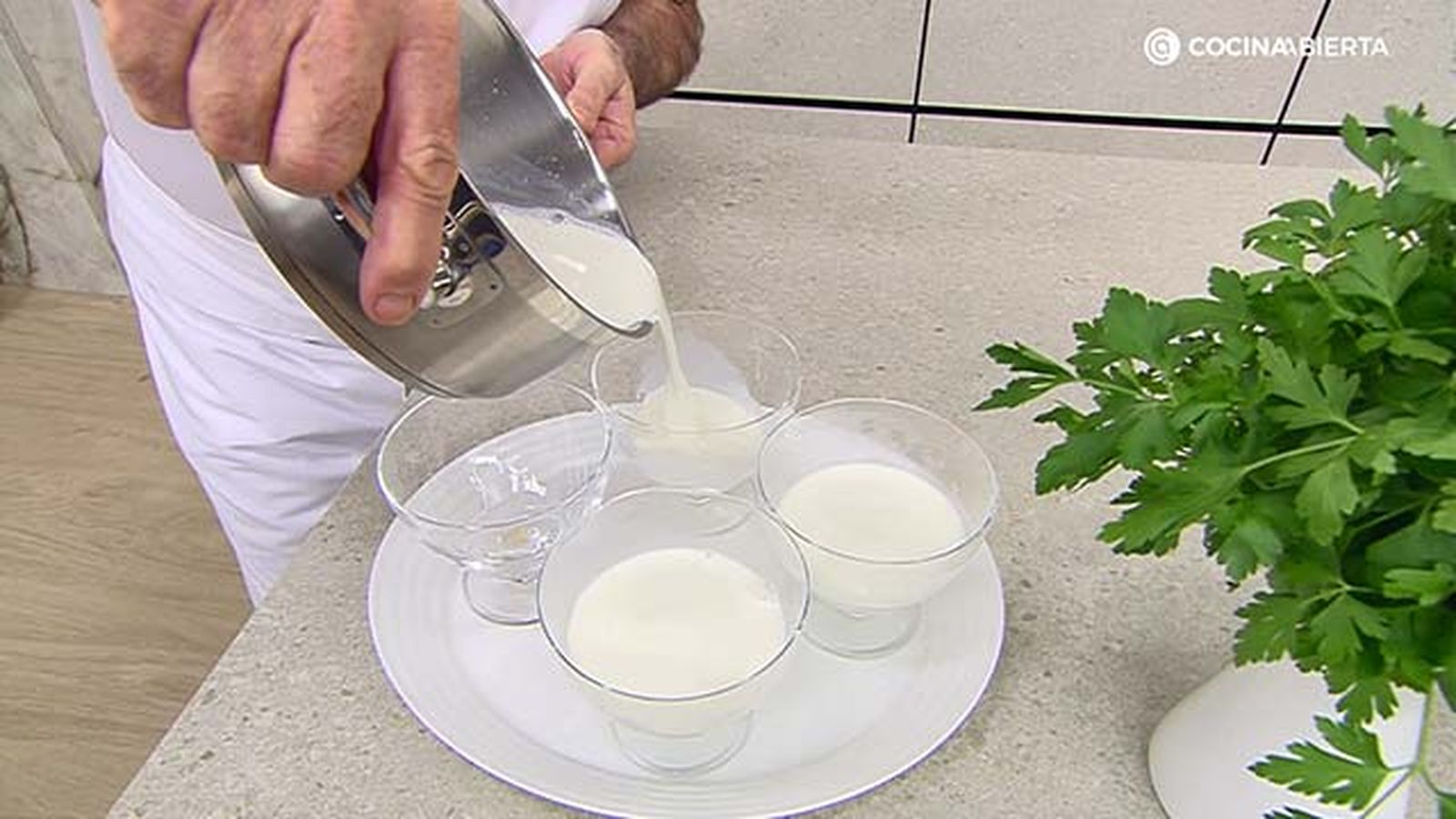 karl6923 fresas con cuajada paso3 karl6923 fresas con cuajada paso3