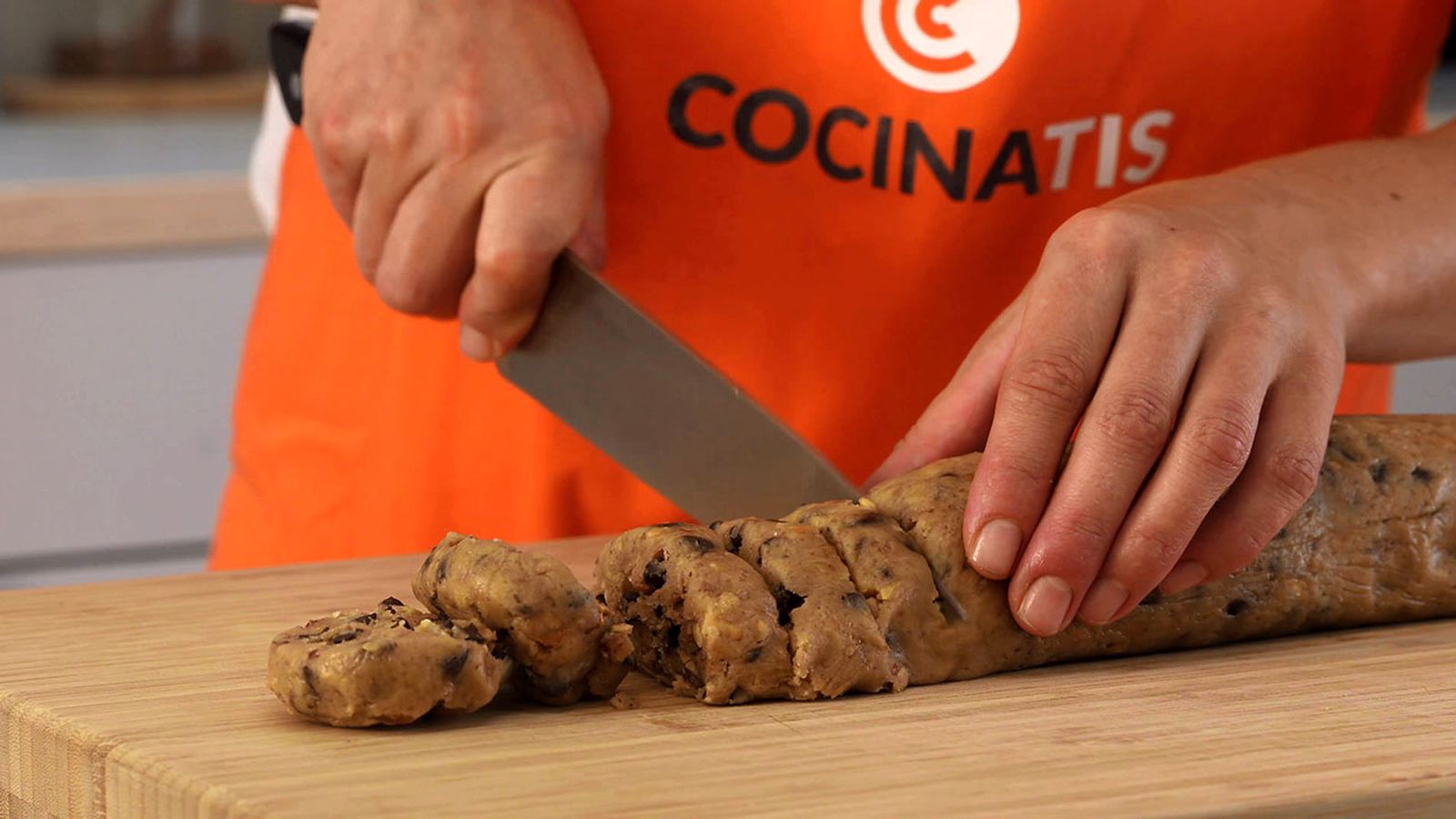 Receta de cookies de chocolate y nueces paso 5 Receta de cookies de chocolate y nueces paso 5