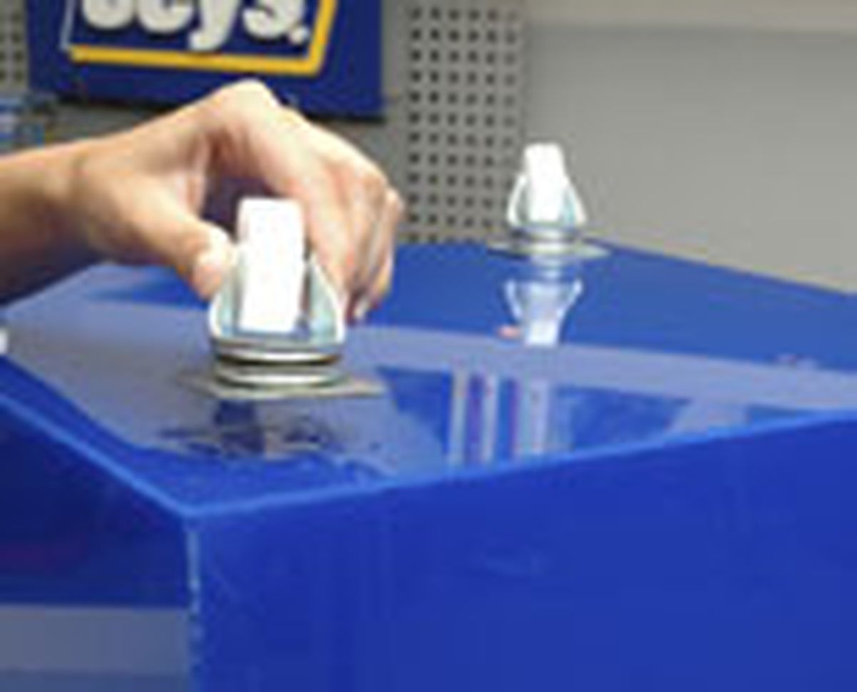 43 estant suspend p15