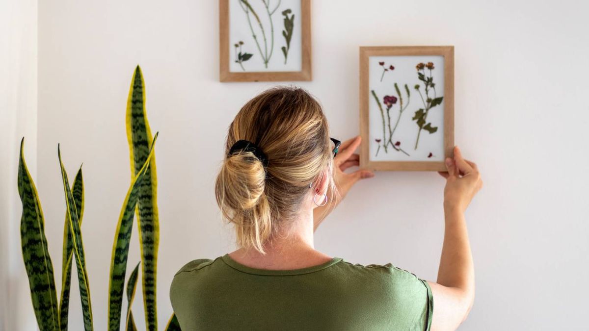 La perspectiva puede hacer que un cuadro parezca torcido.