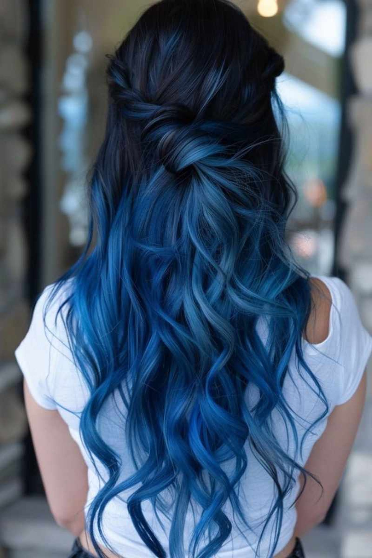 Melena larga en azul cobalto