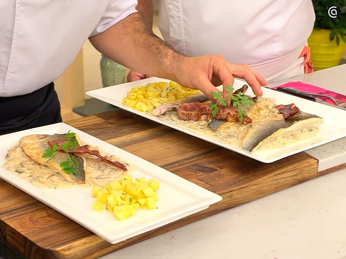 Decora con una hoja de perejil